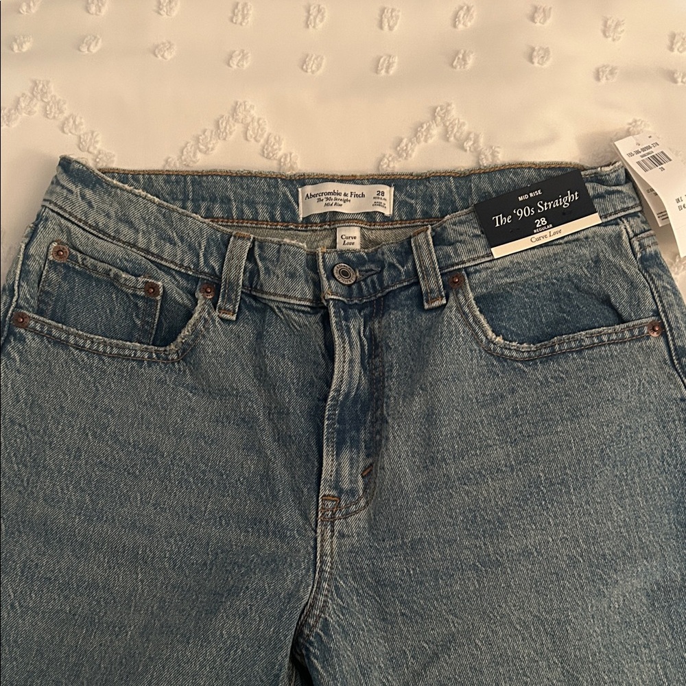 Abercrombie & Fitch 90s Straight Curve Love Jeans